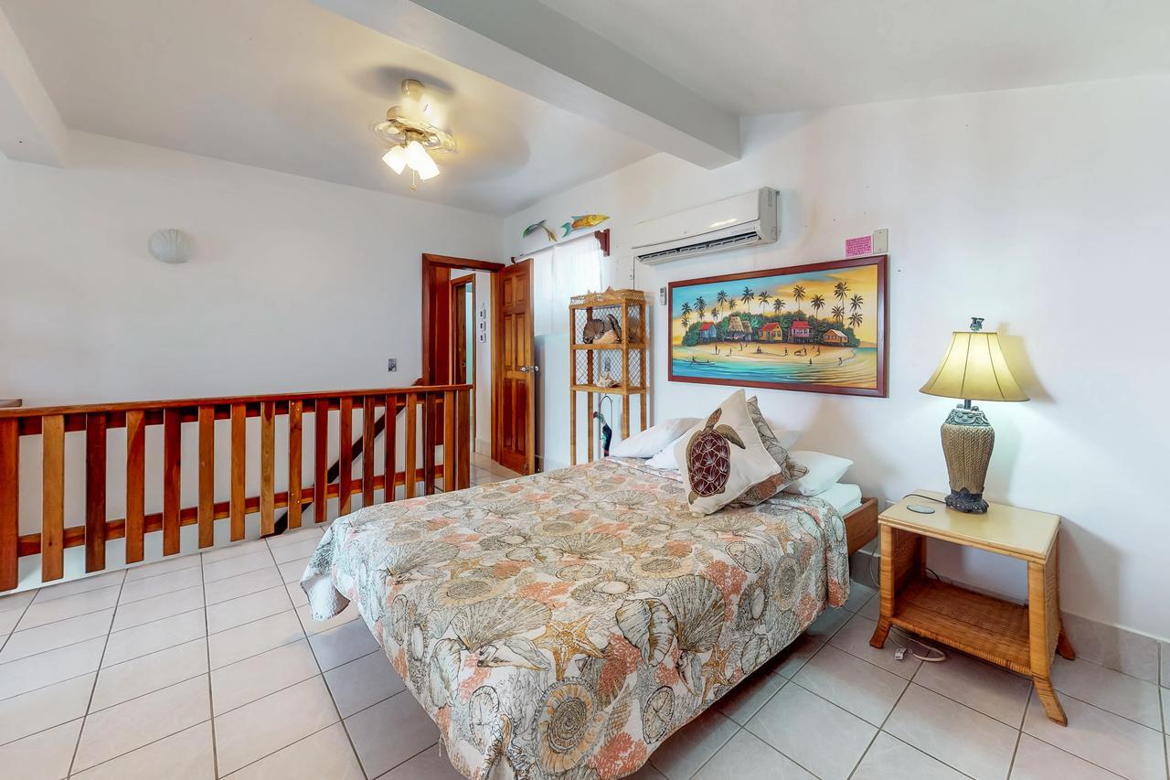 Palm @ Caribe Island Apartment Сан Педро Екстериор снимка