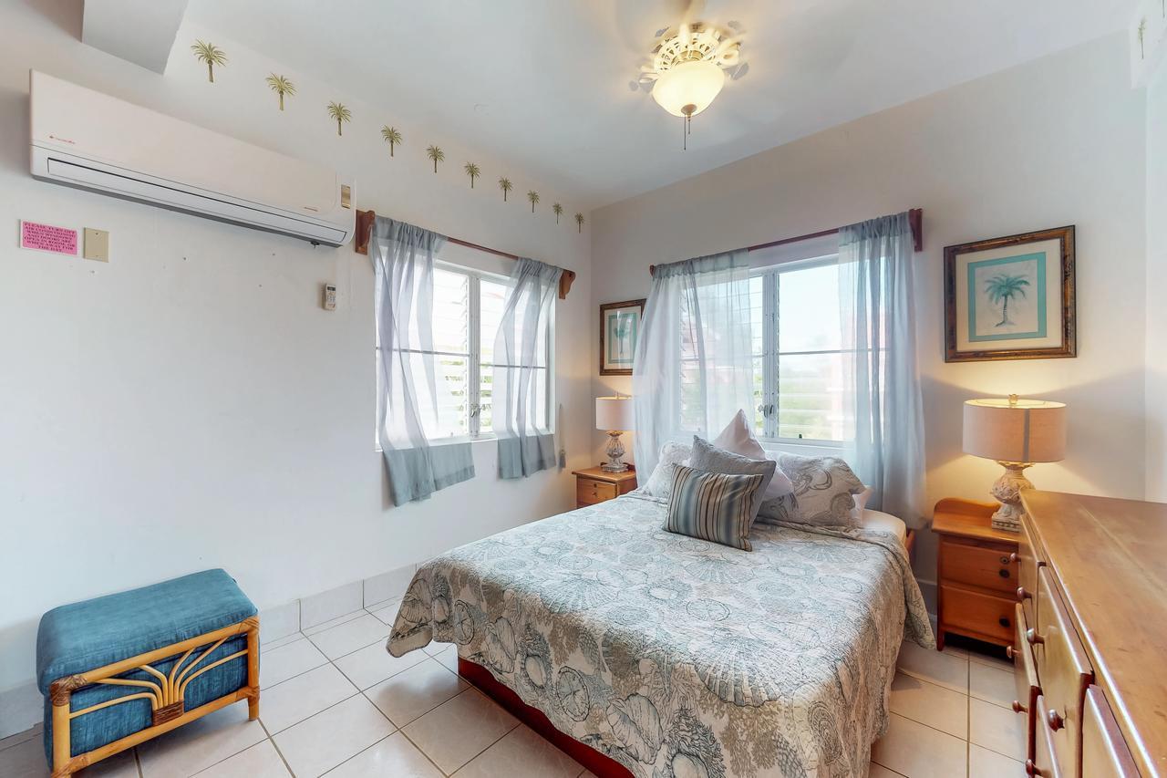 Palm @ Caribe Island Apartment Сан Педро Екстериор снимка